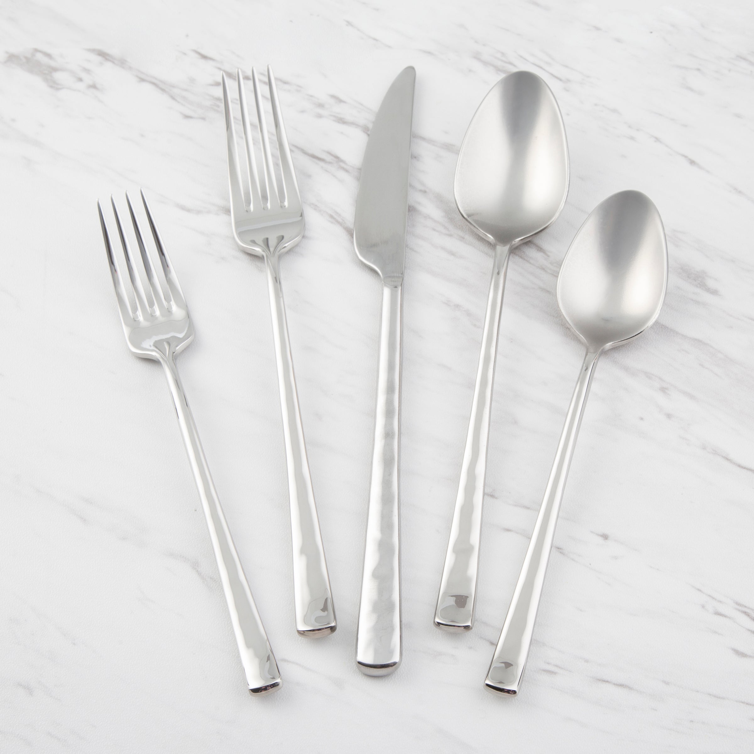 Almada Mirror 20 Piece Flatware Set