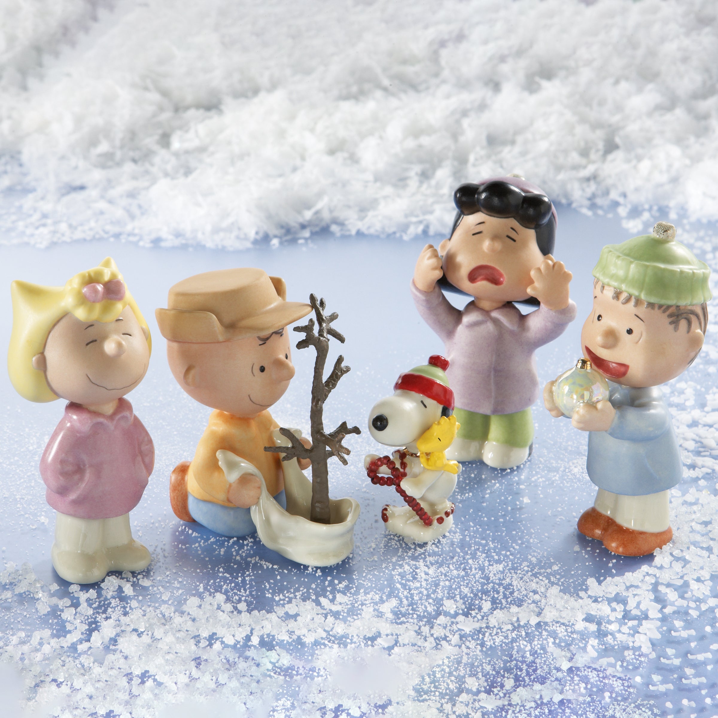 "Peanuts 5-Piece ""A Charlie Brown Christmas"" Figurine Set"